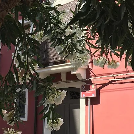 Casa Ega E La Rotonda: Bellissimi Monovani Nel Cuore Di * Catania